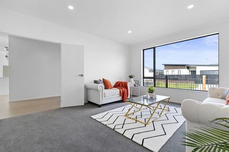 Photo of property in 2 Sydney Place, Flagstaff, Hamilton, 3210