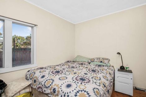 Photo of property in 1/25 Blanes Road, Weymouth, Auckland, 2103
