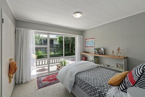 Photo of property in 248 Te Moana Road, Waikanae, 5036