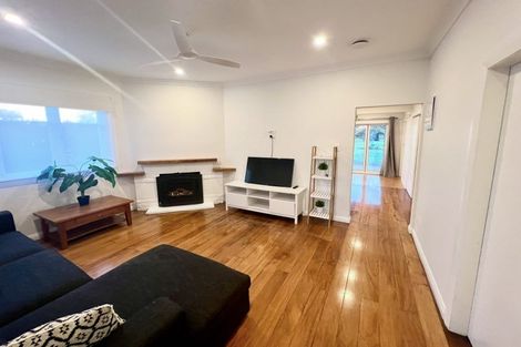 Photo of property in 2 Brassey Street, Waverley, 4510