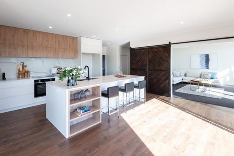 Photo of property in 31 Opouatu Avenue, Glenbrook, 2681