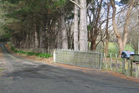 Photo of property in 118 Pahiatua Aokautere Road, Aokautere, Palmerston North, 4471