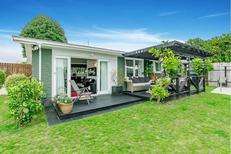 Photo of property in 11b Martin Road, Paraparaumu Beach, Paraparaumu, 5032