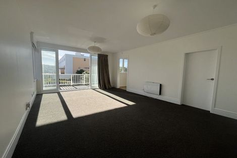 Photo of property in 16 Austin Street, Mount Victoria, Wellington, 6011