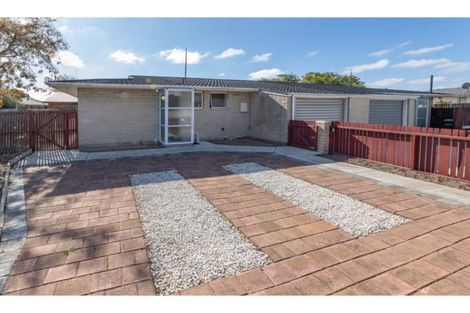 Photo of property in 2/7 Peters Lane, Spreydon, Christchurch, 8024