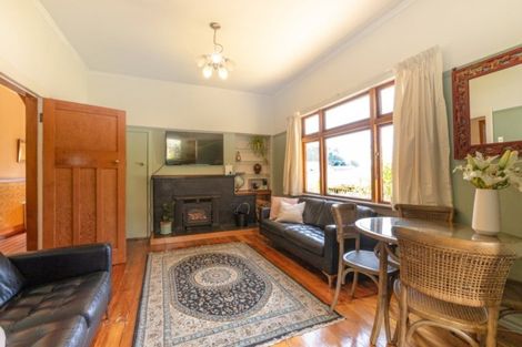 Photo of property in 128 Glen Road, The Glen, Dunedin, 9011