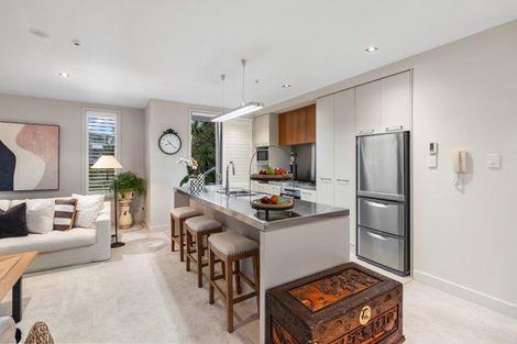 Photo of property in 7 Little Compton Mews, Snells Beach, 0920