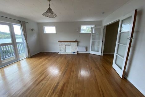 Photo of property in 28 Papakowhai Road, Papakowhai, Porirua, 5024
