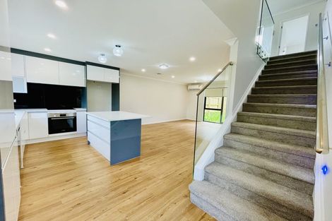 Photo of property in 36d Seymour Road, Sunnyvale, Auckland, 0612
