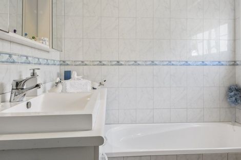 Photo of property in 3/14 William Roberts Road, Pakuranga, Auckland, 2010