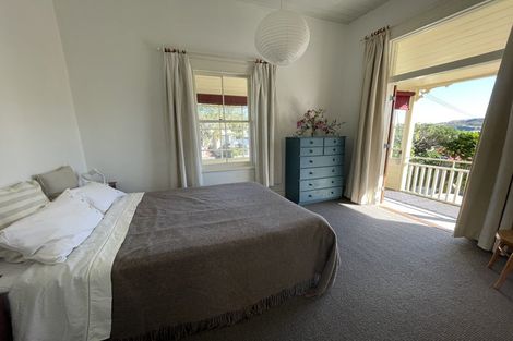 Photo of property in 2 Bath Street, Plimmerton, Porirua, 5026