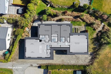 Photo of property in 20 Makomako Road, Wanaka, 9305