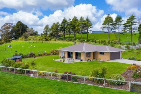 Photo of property in 617a Kaipikari Road, Urenui, 4375