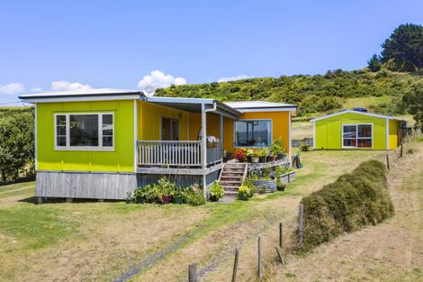 Photo of property in 14 Wainamu Road, Raglan, 3297