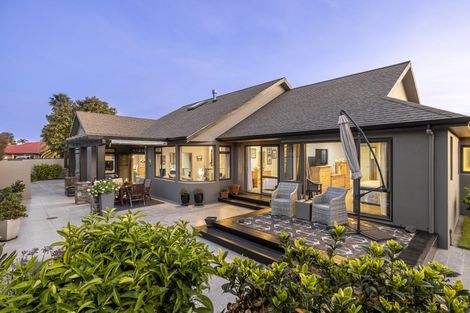 Photo of property in 114 Tuihana Drive, Papamoa Beach, Papamoa, 3118