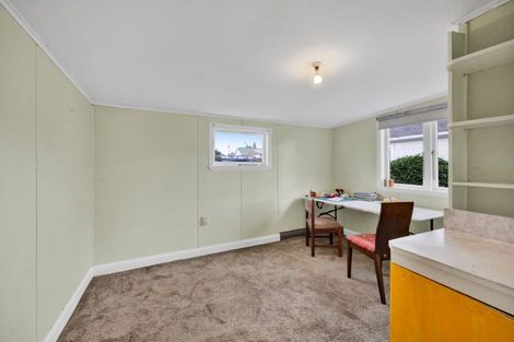 Photo of property in 5 Raleigh Street, Vogeltown, New Plymouth, 4310