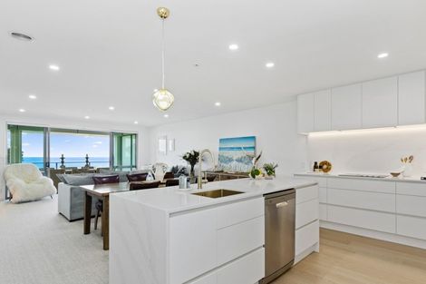 Photo of property in 203/136 Marine Parade, Mount Maunganui, 3116