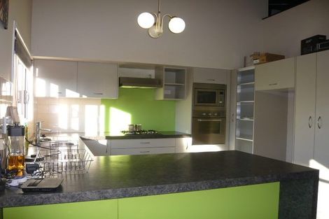 Photo of property in 4 Portree Place, Queenwood, Hamilton, 3210