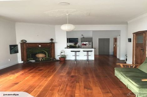 Photo of property in 137 Onepu Road, Lyall Bay, Wellington, 6022