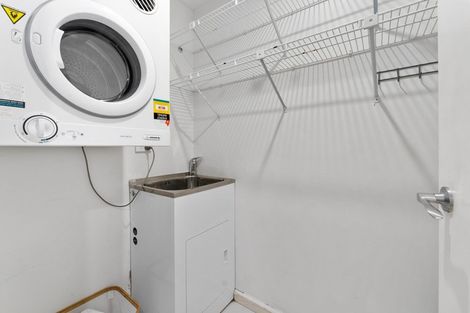 Photo of property in 37 Westhaven Drive, Tawa, Wellington, 5028