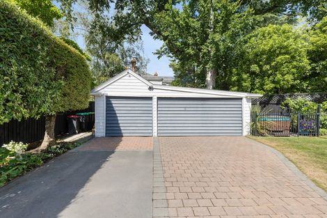 Photo of property in 108 Clyde Road, Ilam, Christchurch, 8041
