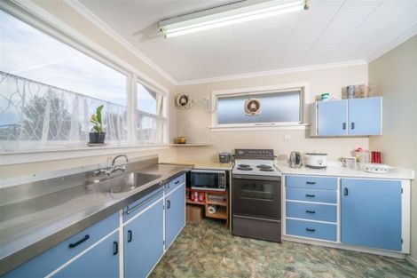 Photo of property in 3 Kathleen Crescent, Hornby, Christchurch, 8042