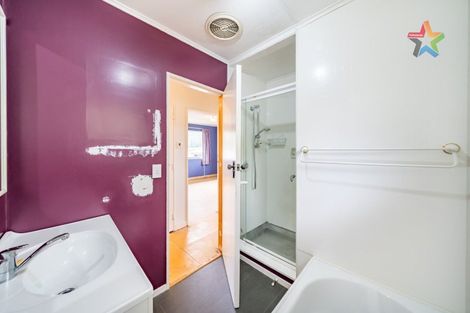 Photo of property in 6 Kendal Grove, Wainuiomata, Lower Hutt, 5014