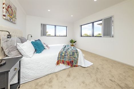 Photo of property in 34a Botanic View, Manurewa, Auckland, 2105