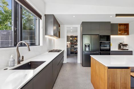 Photo of property in 4 Takahe Lane, Wanaka, 9305