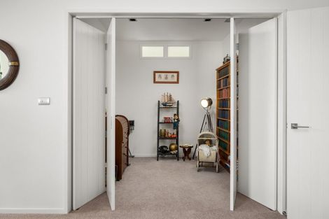 Photo of property in 1 Merriman Place, Pyes Pa, Tauranga, 3112