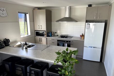 Photo of property in 11 Harris Road, Mount Wellington, Auckland, 1051