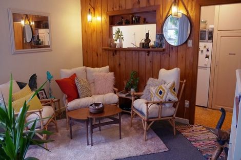 Photo of property in 71 Pirie Street, Mount Victoria, Wellington, 6011