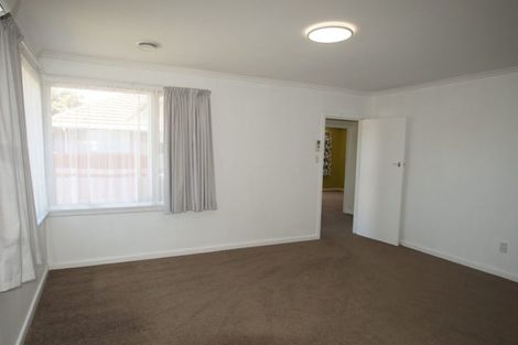 Photo of property in 15 Blankney Street, Hornby, Christchurch, 8042