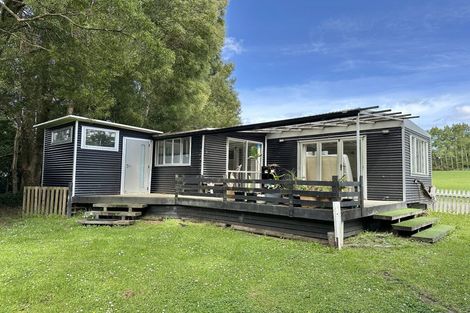 Photo of property in 27 Robinson Road, Coatesville, Albany, 0793