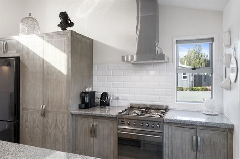 Photo of property in 11 Lennon Way, Papamoa Beach, Papamoa, 3118