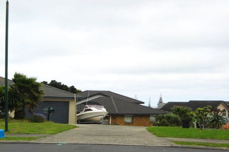 Photo of property in 28 Commodore Court, Gulf Harbour, Whangaparaoa, 0930