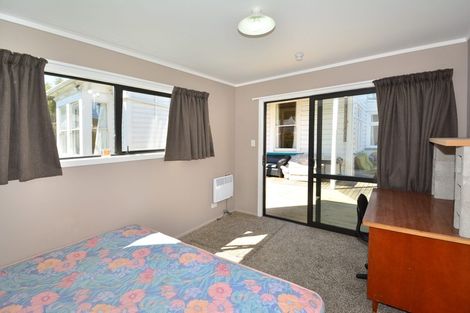 Photo of property in 122 Harbour Terrace, North Dunedin, Dunedin, 9016