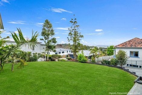 Photo of property in 2d Vipond Road, Stanmore Bay, Whangaparaoa, 0932