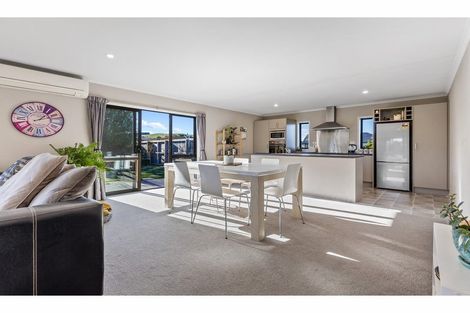 Photo of property in 38 Willowside Place, Amberley, 7410