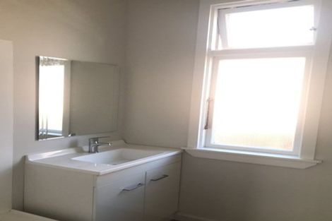 Photo of property in 142 Surrey Street, Forbury, Dunedin, 9012