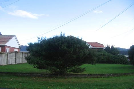 Photo of property in 39 Waiwhetu Road, Waiwhetu, Lower Hutt, 5010