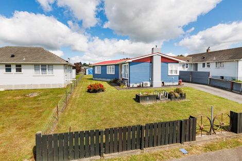 Photo of property in 30 Mccorkindale Street, Feilding, 4702