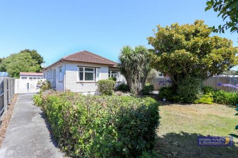 Photo of property in 98 Suva Street, Upper Riccarton, Christchurch, 8041