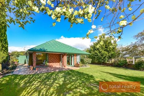 Photo of property in 28 Riverton Terrace, Halswell, Christchurch, 8025