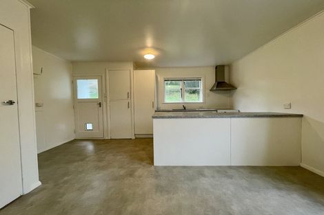 Photo of property in 69 Taylor Terrace, Tawa, Wellington, 5028