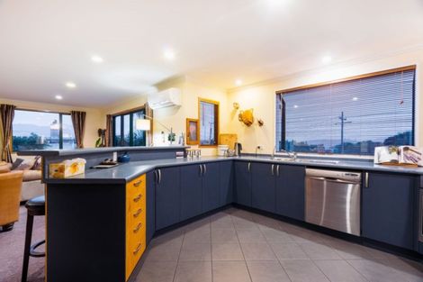 Photo of property in 48 Oxley Crescent, Broad Bay, Dunedin, 9014