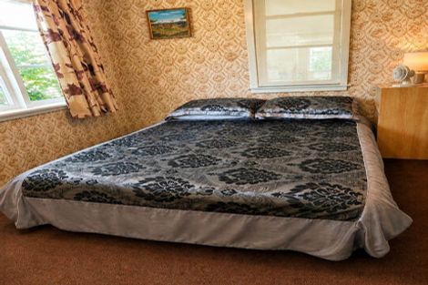 Photo of property in 8 Leicester Street, Picton, 7220