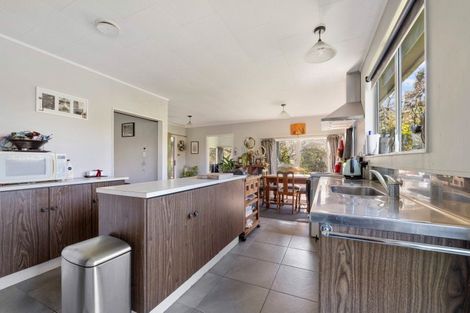 Photo of property in 3 Armstrong Avenue, Waitara, 4320