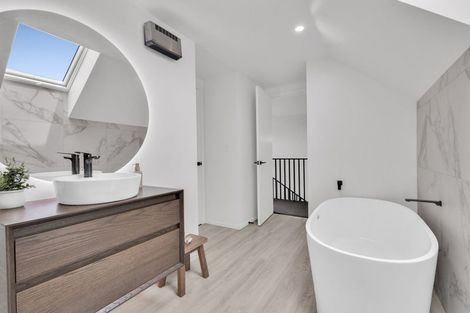 Photo of property in 111 Trafalgar Street, St Albans, Christchurch, 8014