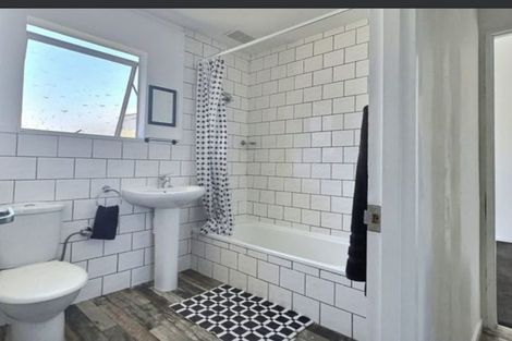 Photo of property in 23a Kettle Crescent, Marewa, Napier, 4110